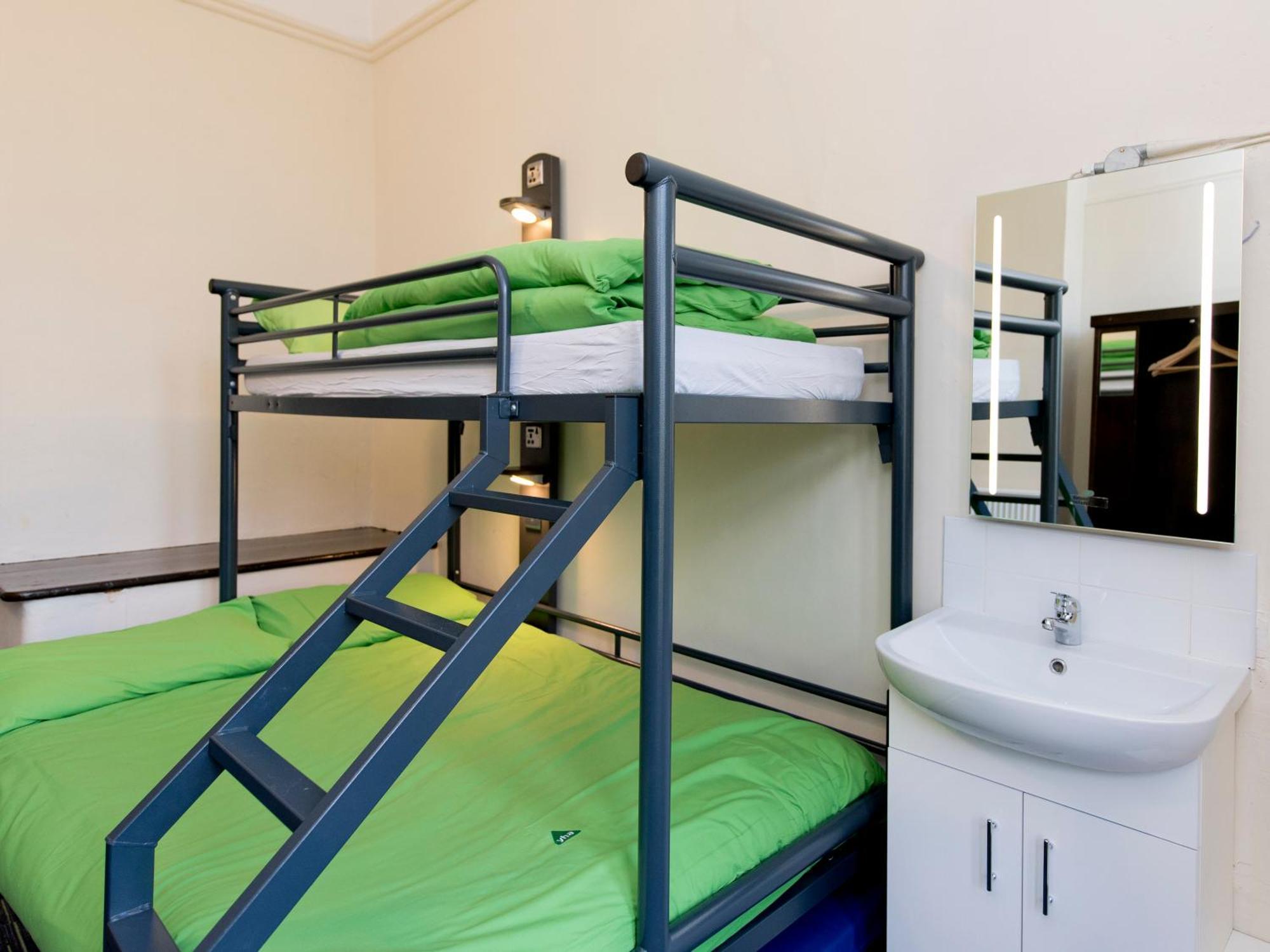 Yha St Briavels Castle Hostel Saint Briavels Ngoại thất bức ảnh