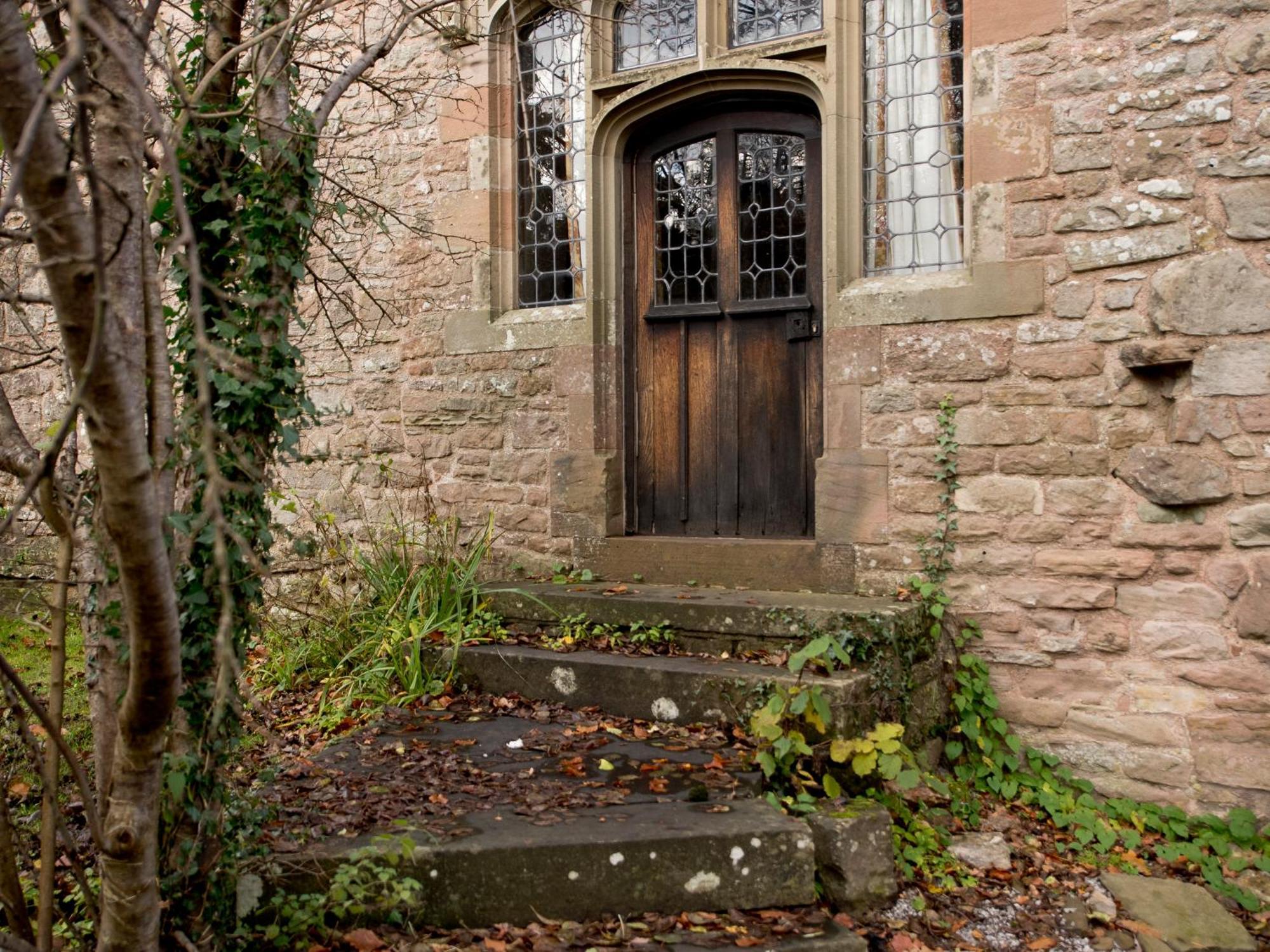 Yha St Briavels Castle Hostel Saint Briavels Ngoại thất bức ảnh